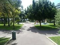 Plage Et Palais Festivals * Cannes